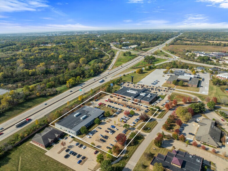 More Photos Of 2839 Northgate Dr, Iowa City Office For Lease