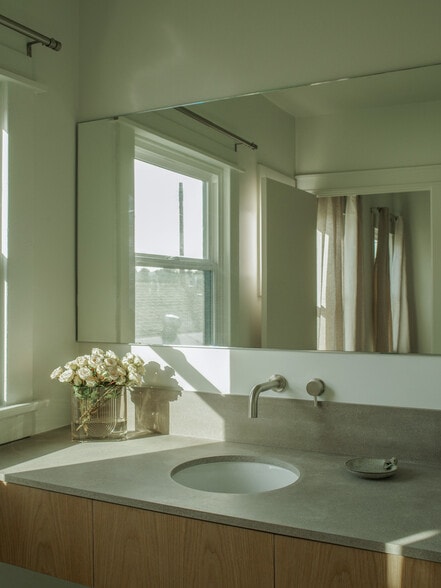 More Photos Of 1807 Montana St, Los Angeles Apartments For Sale