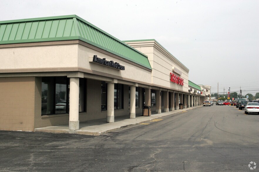 More Photos Of 564-576 Dick Rd, Depew Storefront For Lease