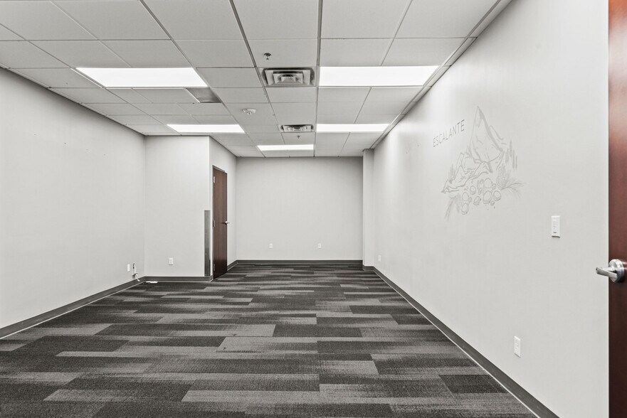 More Photos Of 310 W Bearcat Dr, South Salt Lake Office For Lease