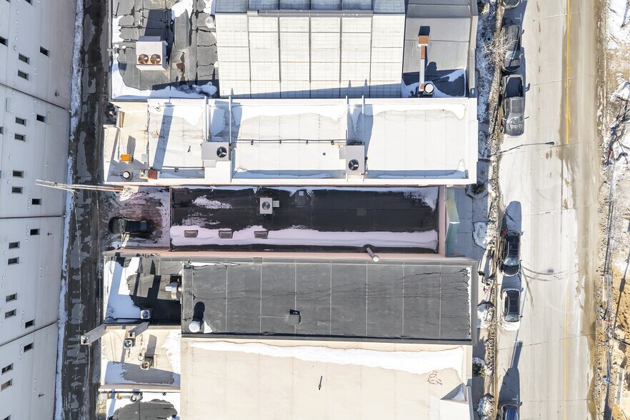 More Photos Of 215 N Washington St, Green Bay Loft Creative Space For Sale