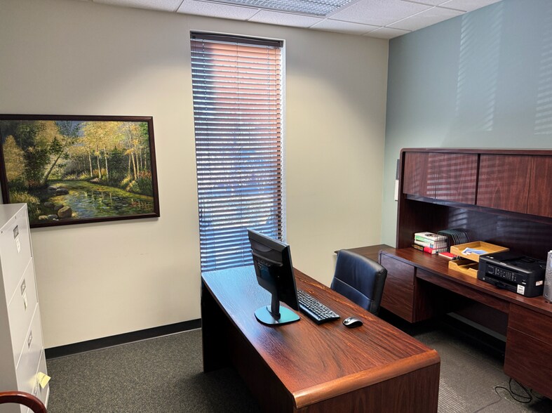 More Photos Of 1151 Executive Cir, Cary Office For Lease