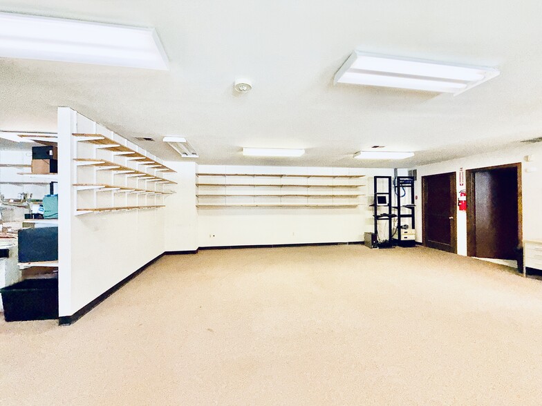 More Photos Of 272 Us Highway 206, Flanders Office For Sale