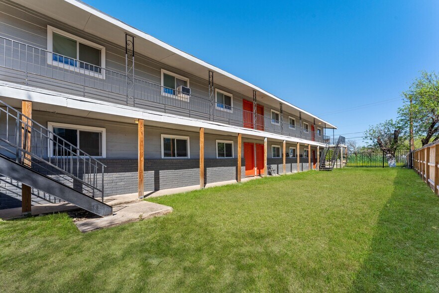 More Photos Of 2807 Observation Dr, San Antonio Apartments For Sale