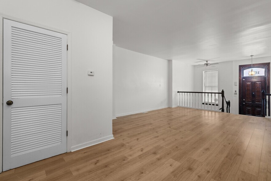 More Photos Of 1936-1956 Benton St, Saint Louis Apartments For Sale