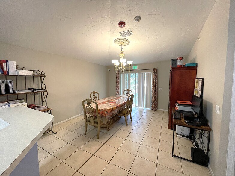 More Photos Of 185 Winding Cove Ave, Apopka Healthcare For Sale