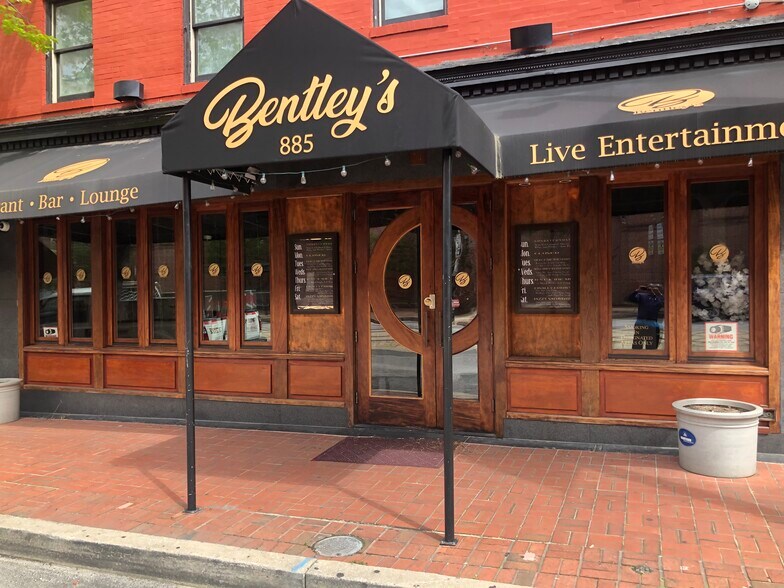 More Photos Of 885-889 N Howard St, Baltimore Restaurant For Sale