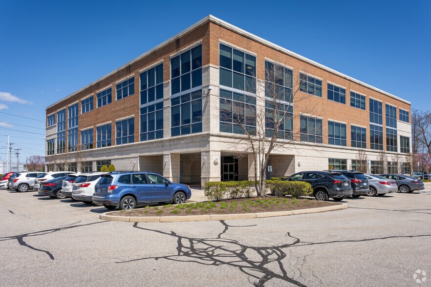 More Photos Of 1 Coastway Blvd, Warwick Office For Lease