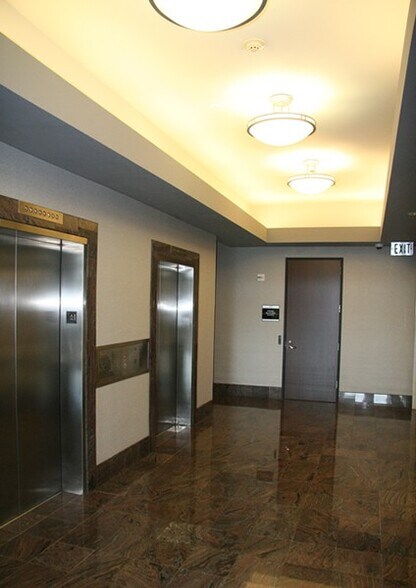 More Photos Of 1401 Dove St, Newport Beach Office For Lease