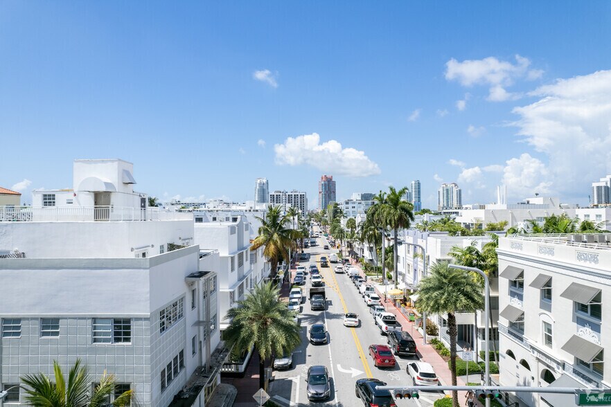 More Photos Of 826 Collins Ave, Miami Beach Storefront Retail Residential For Sale