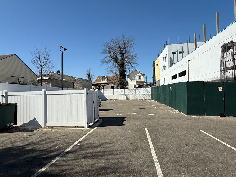 More Photos Of 221-26 Merrick Blvd, Laurelton Healthcare For Sale