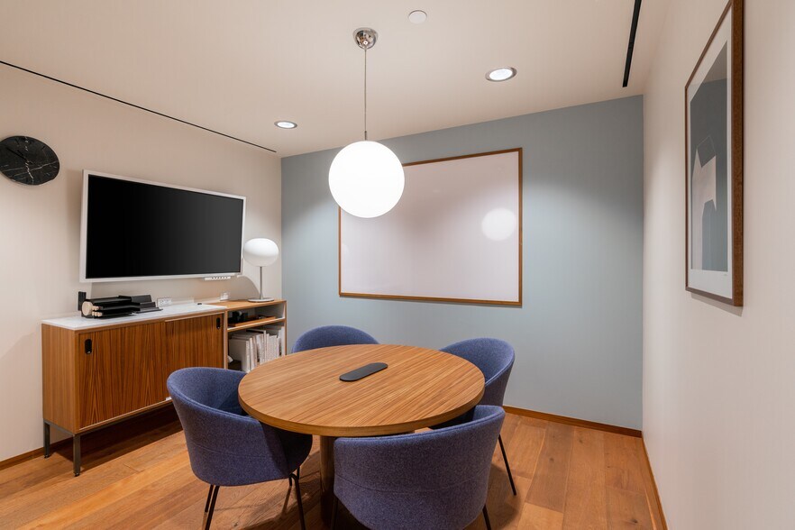 More Photos Of 57 W 57th St, New York Office For Lease