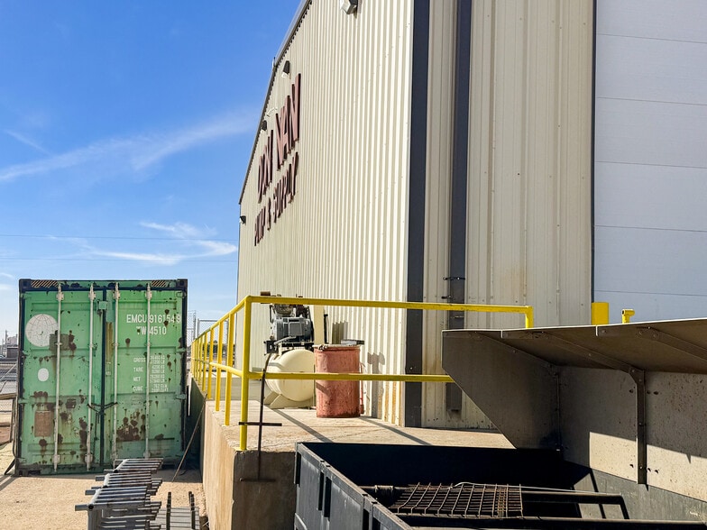 More Photos Of 410 Colorado Ave, Big Lake Industrial For Sale