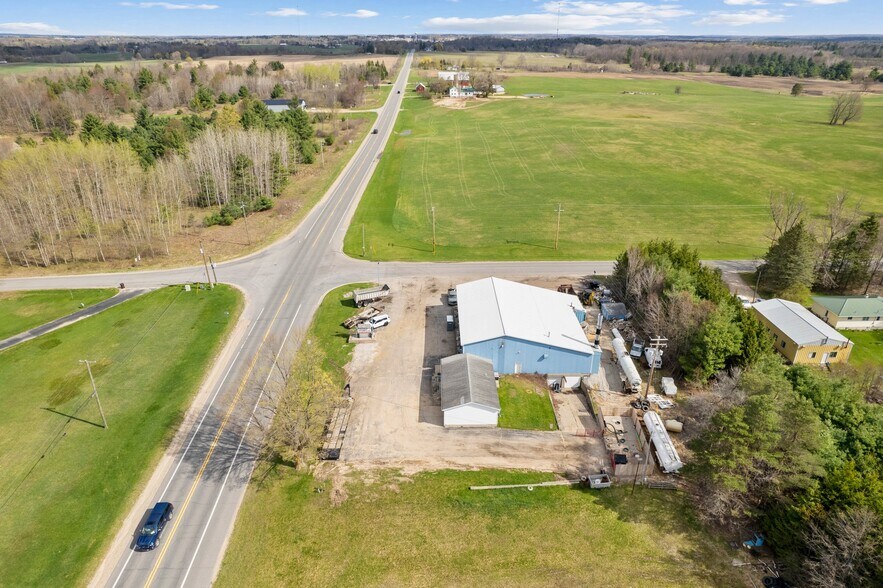 More Photos Of 19925 12 Mile Rd, Big Rapids Service For Sale