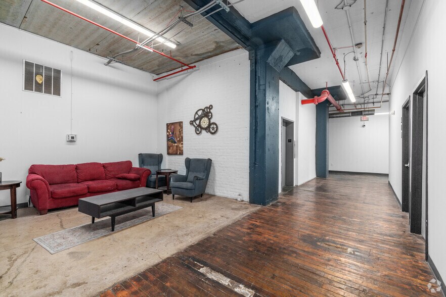 More Photos Of 3525 I St, Philadelphia Manufacturing For Lease