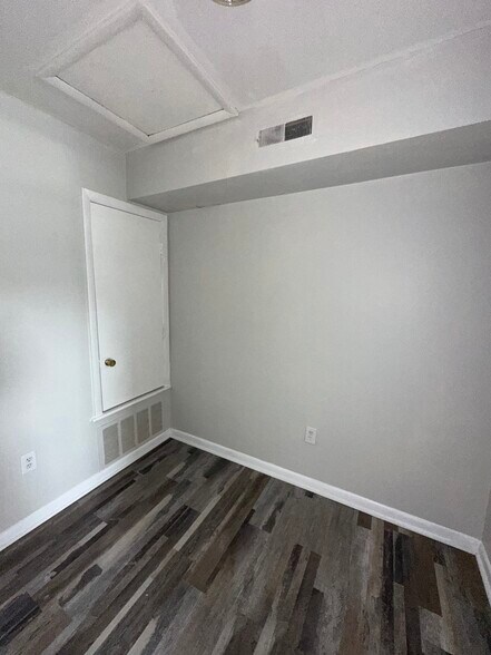 More Photos Of 2001 Lynn Ave SW, Roanoke Apartments For Sale