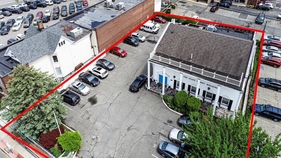 More Photos Of 354 State St, Hackensack Medical For Sale