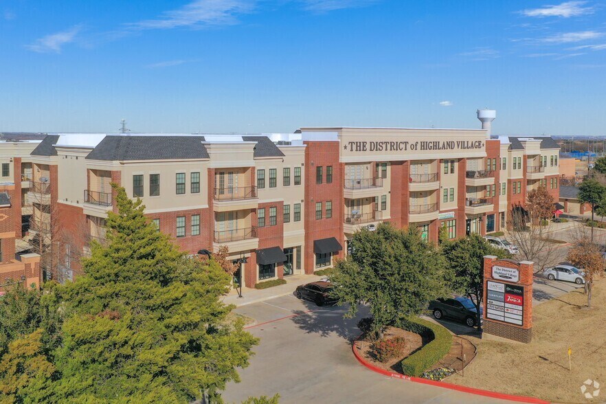 Primary Photo Of 120 Main St, Highland Village Apartments For Lease