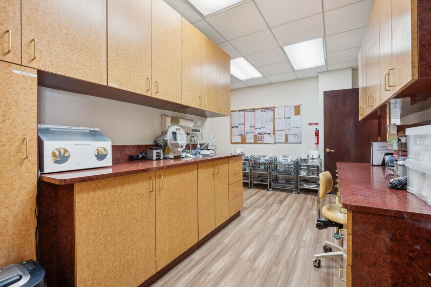 More Photos Of 601-621 Portola Dr, San Francisco Office Residential For Lease