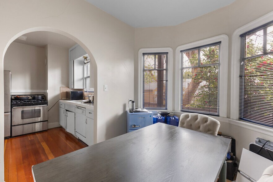 More Photos Of 2900 Barrett Ave, Richmond Multifamily For Sale