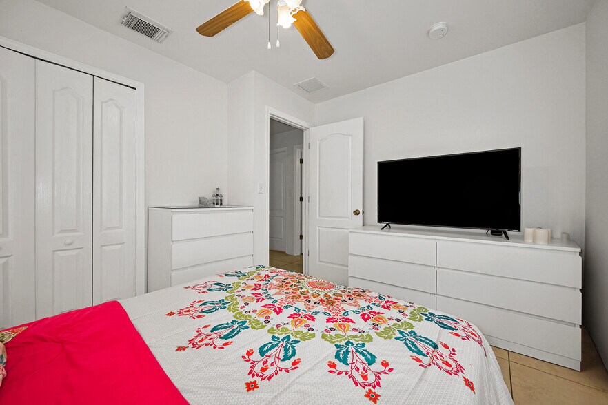 More Photos Of 2275 SW 61st Ave, Miami Apartments For Sale