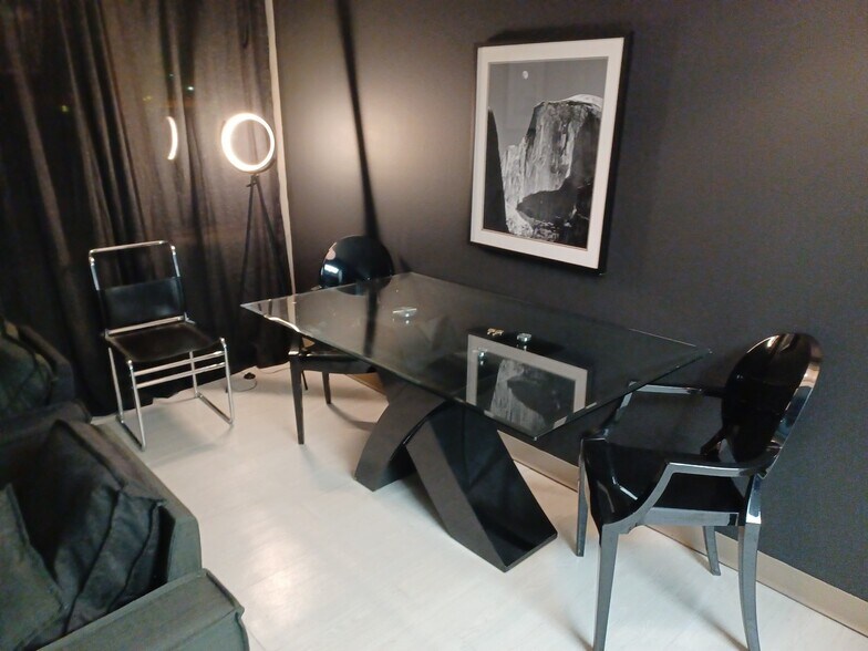 More Photos Of 322 S Main St, Lamar Apartments For Sale