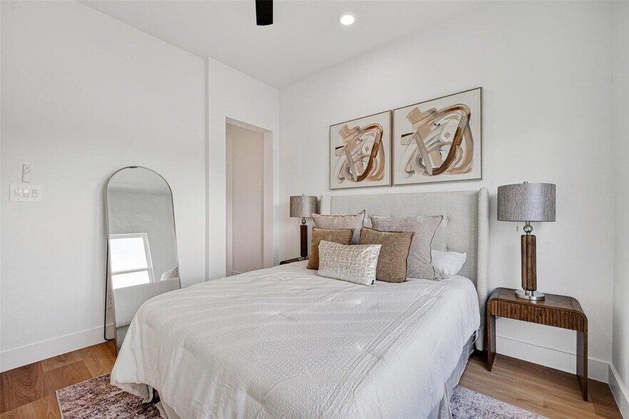 More Photos Of 7840 Nashville Unit A/B Street, Houston Apartments For Sale