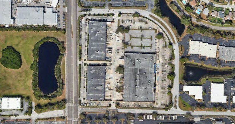 More Photos Of 11401 Belcher Rd, Largo Unknown For Lease