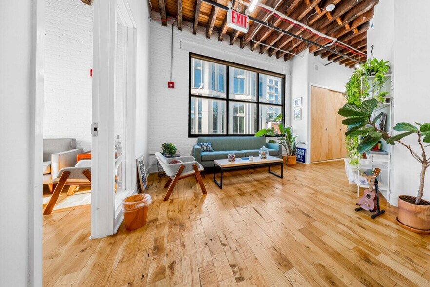 Primary Photo Of 573-575 Sackett St, Brooklyn Loft Creative Space For Lease