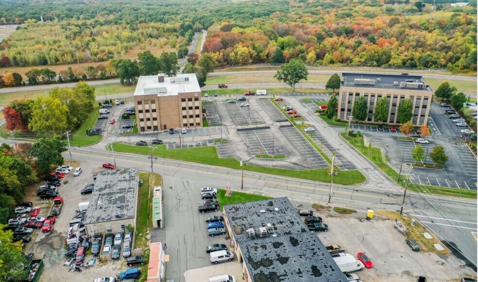 More Photos Of 501 Wampanoag Trl, East Providence Medical For Lease