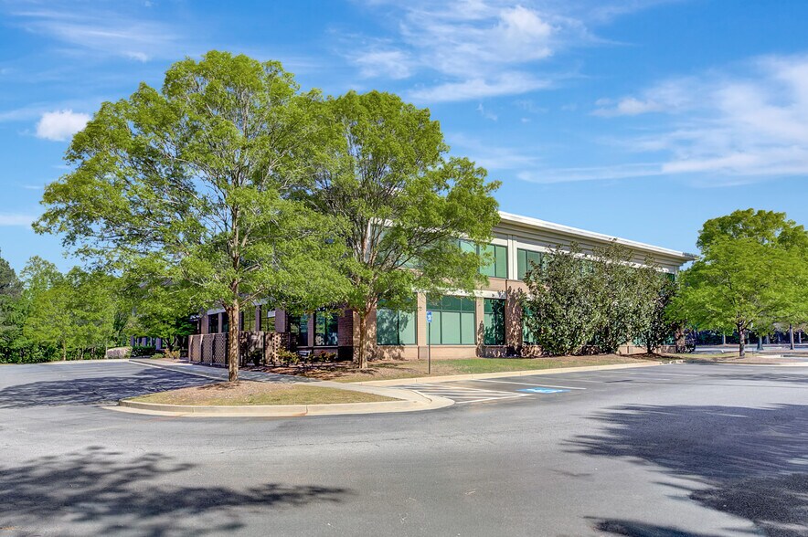 More Photos Of 1045 Southcrest Dr, Stockbridge Medical For Lease