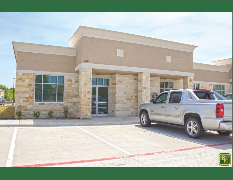 More Photos Of 3900 S Stonebridge Dr, McKinney Medical For Lease
