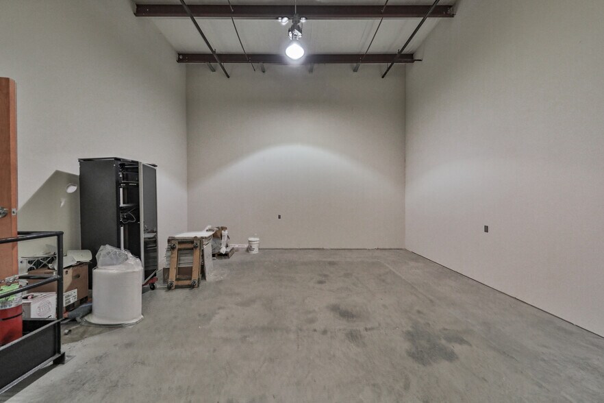 More Photos Of 2299 Brodhead Rd, Bethlehem Office For Sale