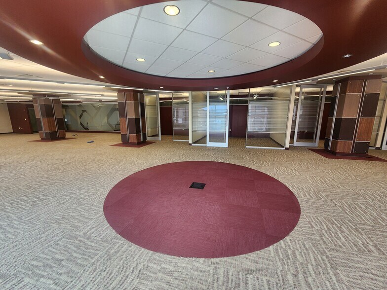 More Photos Of 469 State St, Schenectady Office For Lease