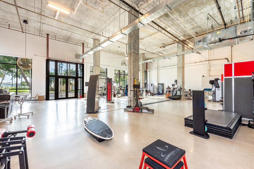 More Photos Of 255 Evernia St, West Palm Beach Apartments For Lease