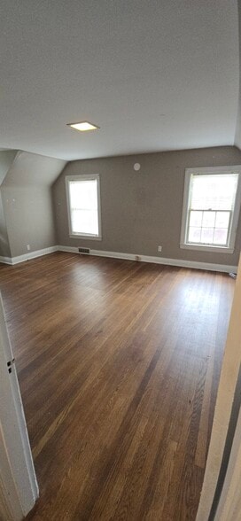 More Photos Of 4502 Fegenbush Ln, Louisville Specialty For Sale