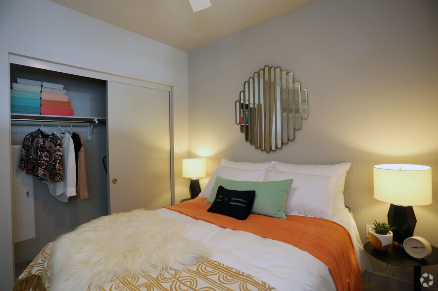 More Photos Of 750 S Grand Ave, Los Angeles Apartments For Lease