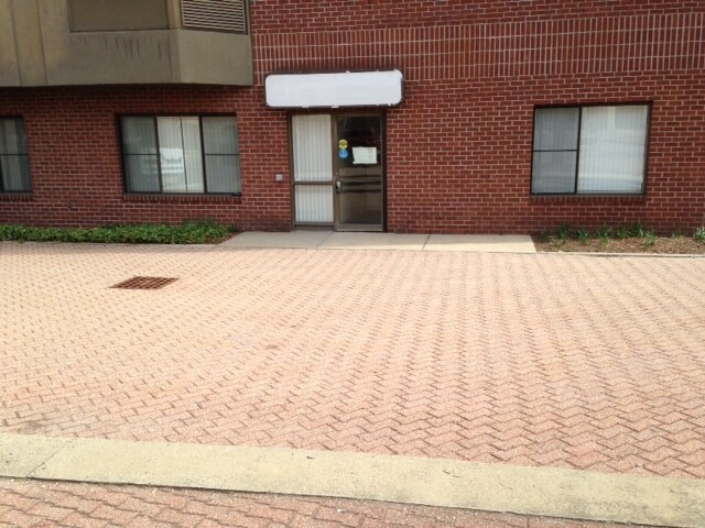 Primary Photo Of 55 City Hall Plaza Pl, Brockton Apartments For Lease