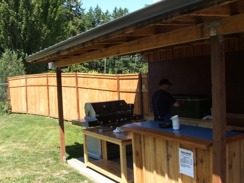 More Photos Of 15610 Olson Dr Kp N, Lakebay Bar For Sale