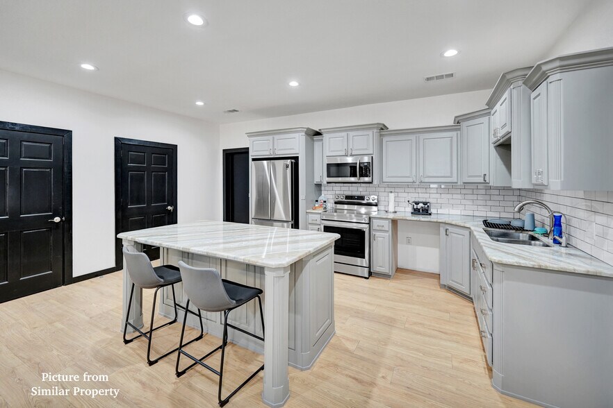 More Photos Of 5915 W. County 135 rd, Midland Warehouse For Lease