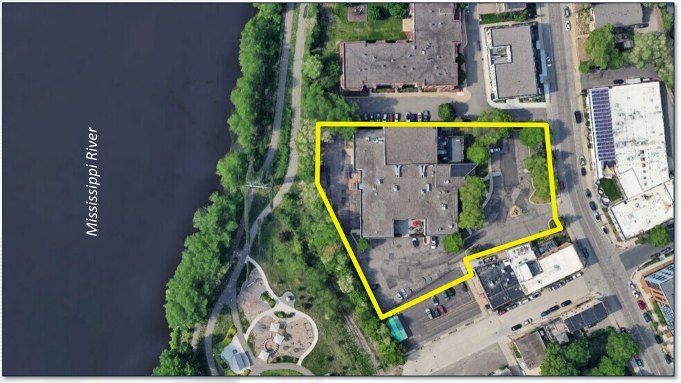 More Photos Of 1414 NE Marshall St, Minneapolis Manufacturing For Sale