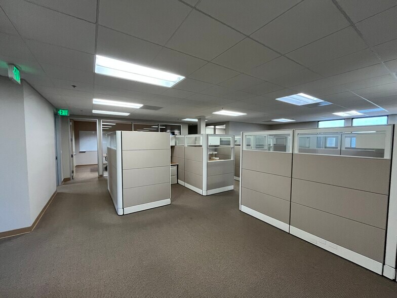 More Photos Of 2911 Cleveland Ave, Santa Rosa Office For Lease