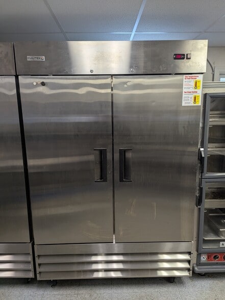 More Photos Of 24901 Red Arrow Hwy, Mattawan Restaurant For Lease