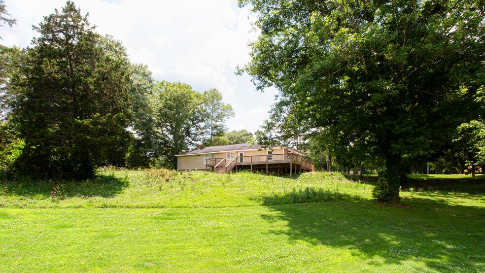 More Photos Of 2758 Five Forks Trickum Rd, Lawrenceville Office For Sale