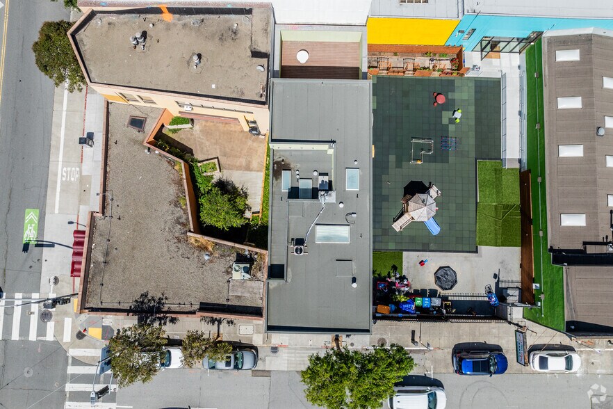 More Photos Of 890-894 Folsom St, San Francisco Loft Creative Space For Lease