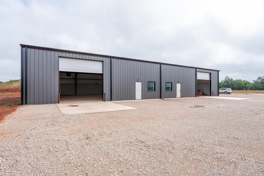 More Photos Of 5286 NE Highway 33, Guthrie Warehouse For Sale