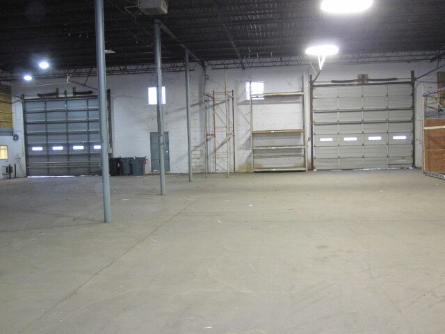 More Photos Of 2708 Shenandoah Ave NW, Roanoke Warehouse For Sale