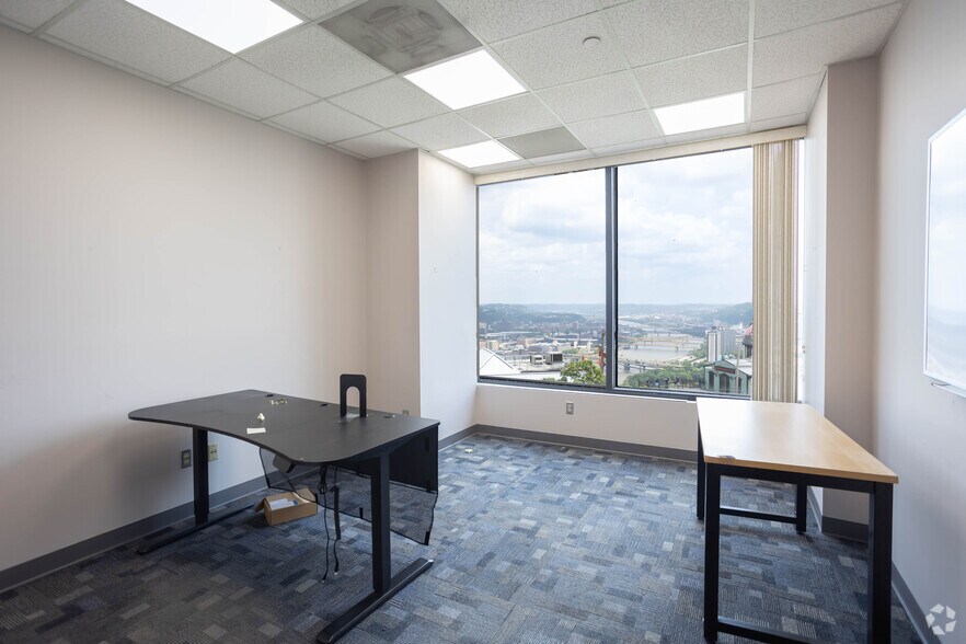 More Photos Of 1301 Grandview Ave, Pittsburgh Office For Sale