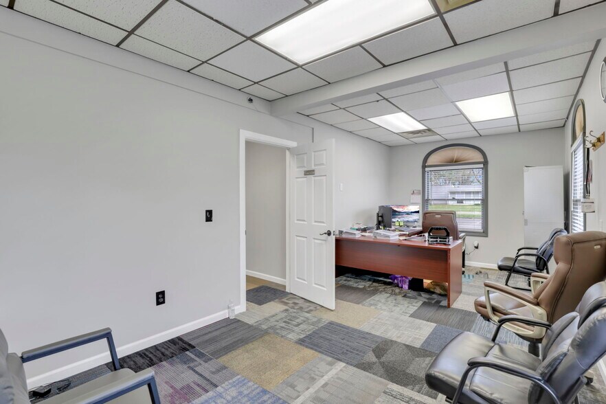 More Photos Of 4241 Kimberly Pky, Columbus Office For Sale