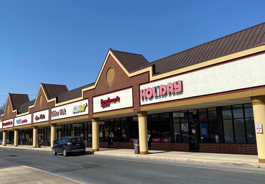 More Photos Of 801-835 Bowman St, Lebanon Unknown For Lease